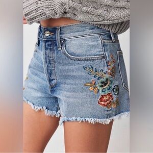 free people size 29 driftwood Goldie shorts